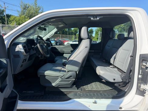 Used 2022 Ford F150 XL w/ Equipment Group 101A High AWD/4WD image 25
