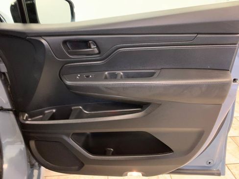 Used 2023 Honda Odyssey Sport image 60