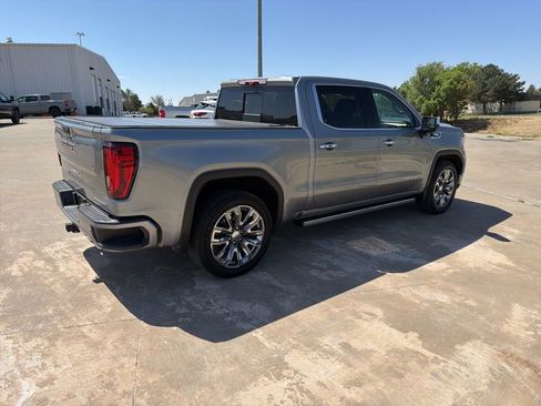 Used 2023 GMC Sierra 1500 Denali w/ Denali Reserve Package AWD/4WD image 5