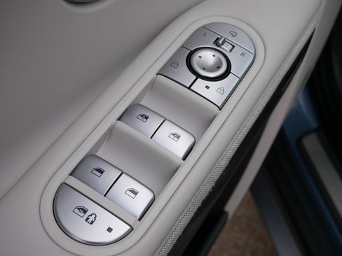 Certified 2024 Hyundai Ioniq 5 Limited AWD/4WD image 19