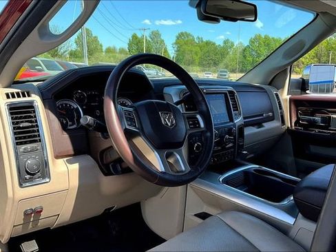 Used 2018 RAM 2500 Laramie AWD/4WD image 18