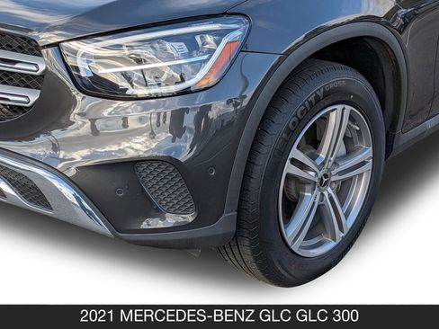 Used 2021 Mercedes-Benz GLC 300 image 10