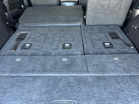 Used 2016 Chevrolet Tahoe LS RWD image 16