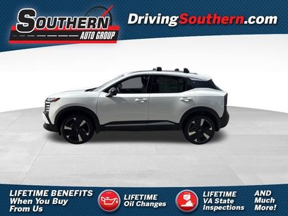 New 2026 Nissan Kicks SR w/ Cold Weather Package