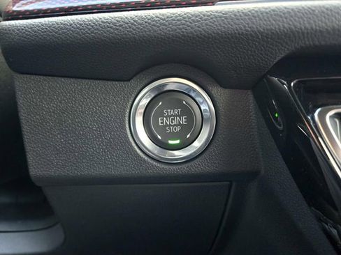 New 2026 Chevrolet Traverse RS image 25