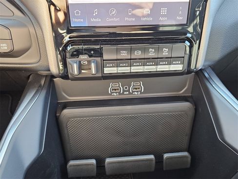 New 2026 RAM 2500 Big Horn image 19