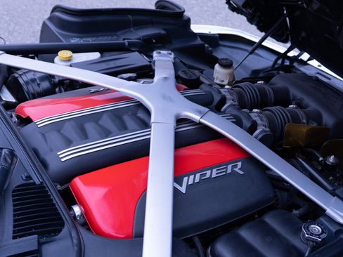 Used 2016 Dodge Viper GTC w/ ACR Package RWD image 32
