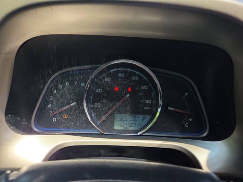 Used 2015 Toyota RAV4 Limited w/ Technology Package AWD/4WD image 31
