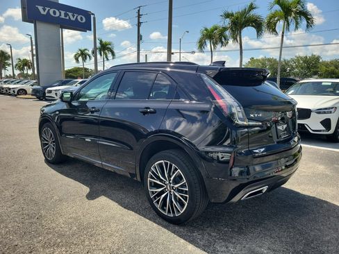 Used 2024 Cadillac XT4 Sport FWD image 4