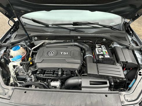 Used 2017 Volkswagen Passat 1.8T S image 28