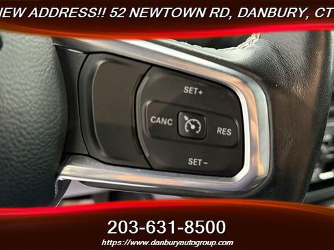 Used 2021 Jeep Wrangler Unlimited Sahara w/ Cold Weather Group AWD/4WD image 21
