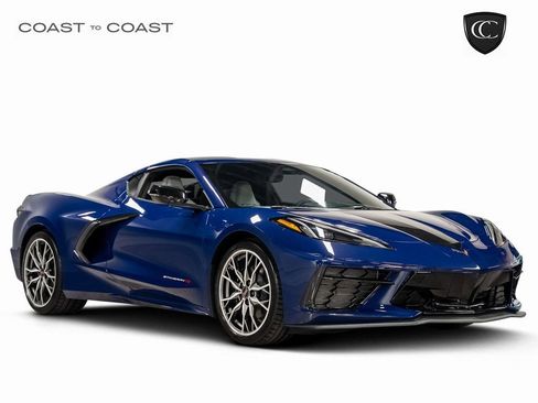 Used 2025 Chevrolet Corvette Stingray Coupe image 1