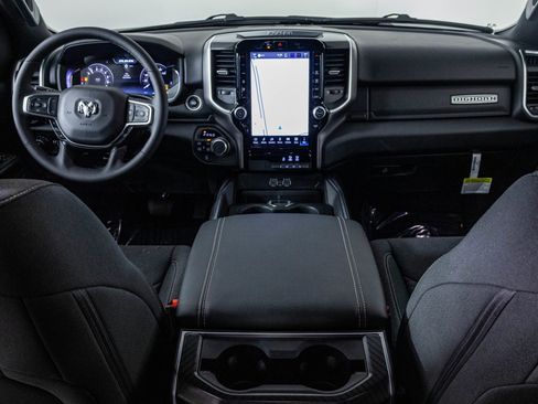 New 2026 RAM 1500 4x4 Crew Cab image 3