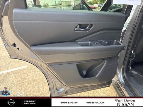 Certified 2025 Nissan Pathfinder SV FWD image 22