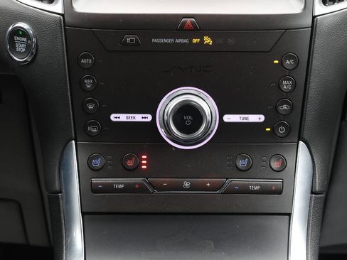 Used 2020 Ford Edge ST w/ Equipment Group 401A AWD/4WD image 21