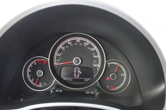 Used 2017 Volkswagen Beetle 1.8T S FWD image 22