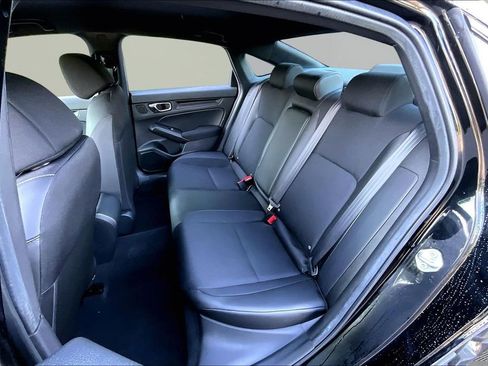 Used 2025 Honda Civic Sport image 18
