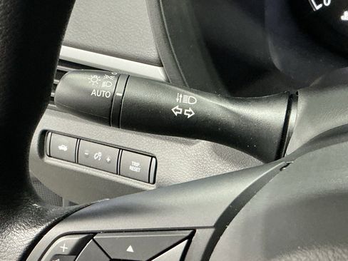 Used 2025 Nissan Altima 2.5 S image 12