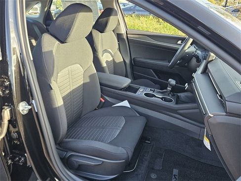 New 2026 Kia K5 LXS image 12