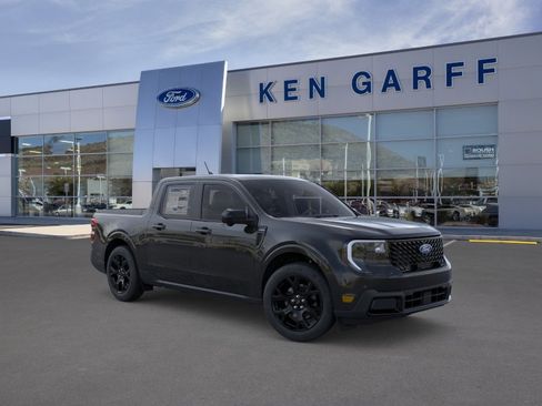 New 2026 Ford Maverick Lariat w/ Black Appearance Package AWD/4WD image 8