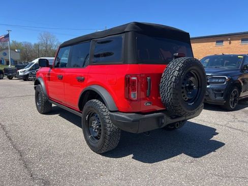 Certified 2023 Ford Bronco Black Diamond image 6