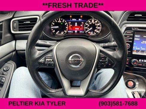 Used 2018 Nissan Maxima 3.5 SV image 19