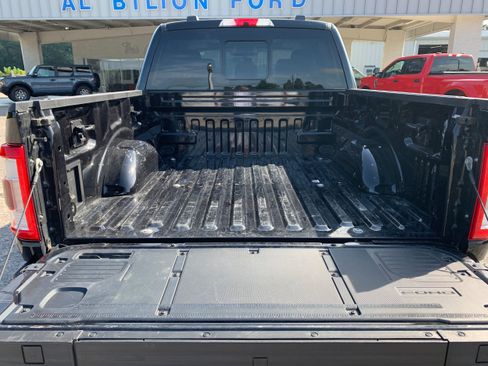 Used 2022 Ford F150 Lariat w/ Equipment Group 502A High AWD/4WD image 6