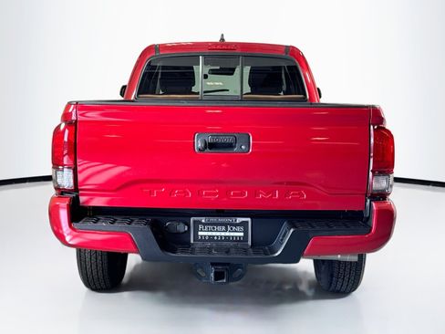 Used 2022 Toyota Tacoma SR image 10