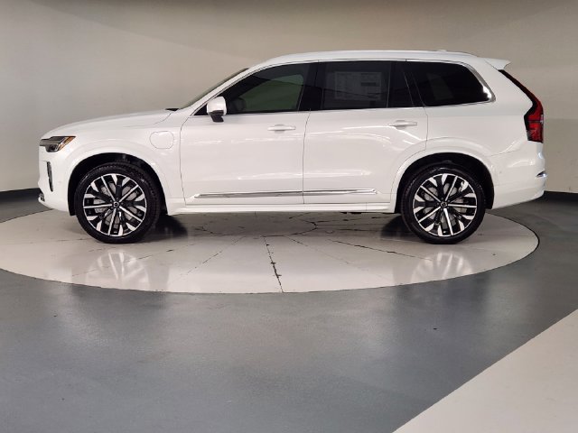 New 2026 Volvo XC90 T8 Plus w/ Protection Package Premier AWD/4WD image 5