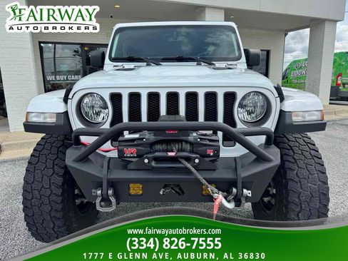 Used 2021 Jeep Wrangler Unlimited Rubicon AWD/4WD image 3