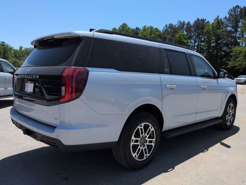 New 2026 Ford Expedition Max Active image 4