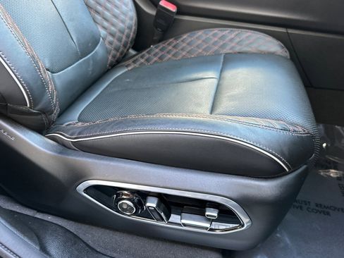 Used 2023 Jeep Grand Cherokee L Summit image 25