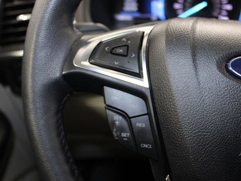 Used 2024 Ford Edge Titanium image 21