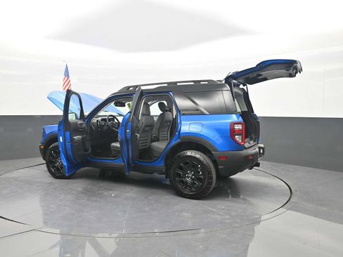 Certified 2025 Ford Bronco Sport Outer Banks AWD/4WD image 45