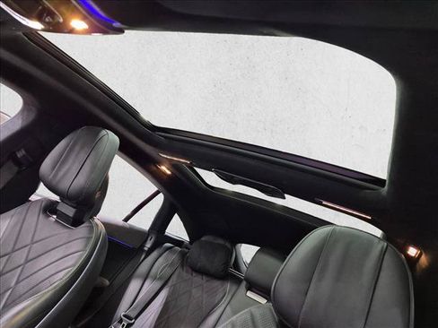 Certified 2023 Mercedes-Benz EQS 580 4MATIC Sedan image 16