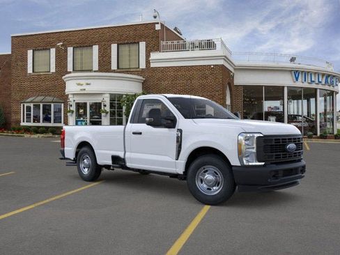 New 2026 Ford F250 XL image 32