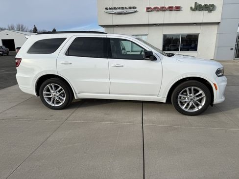 Used 2023 Dodge Durango GT image 9