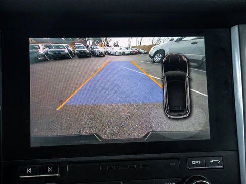 Used 2018 Porsche Macan S image 34