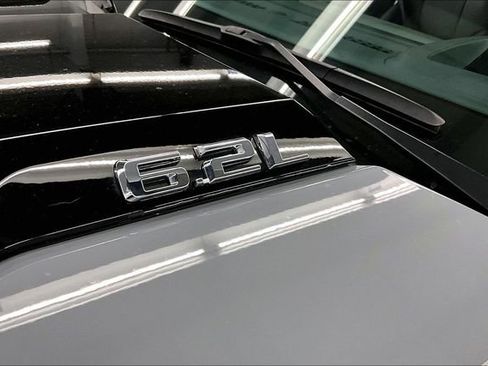 Used 2025 Chevrolet Silverado 1500 ZR2 w/ Technology Package image 37