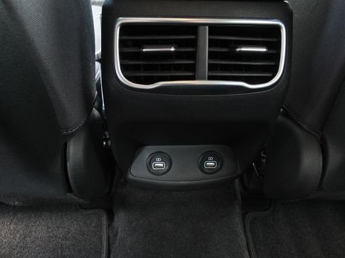 Used 2022 Hyundai Santa Fe XRT FWD image 18