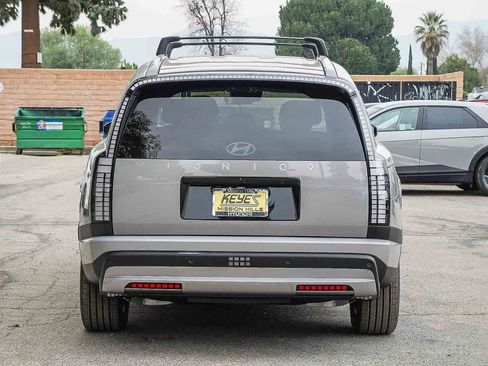 New 2026 Hyundai Ioniq 9 S image 5