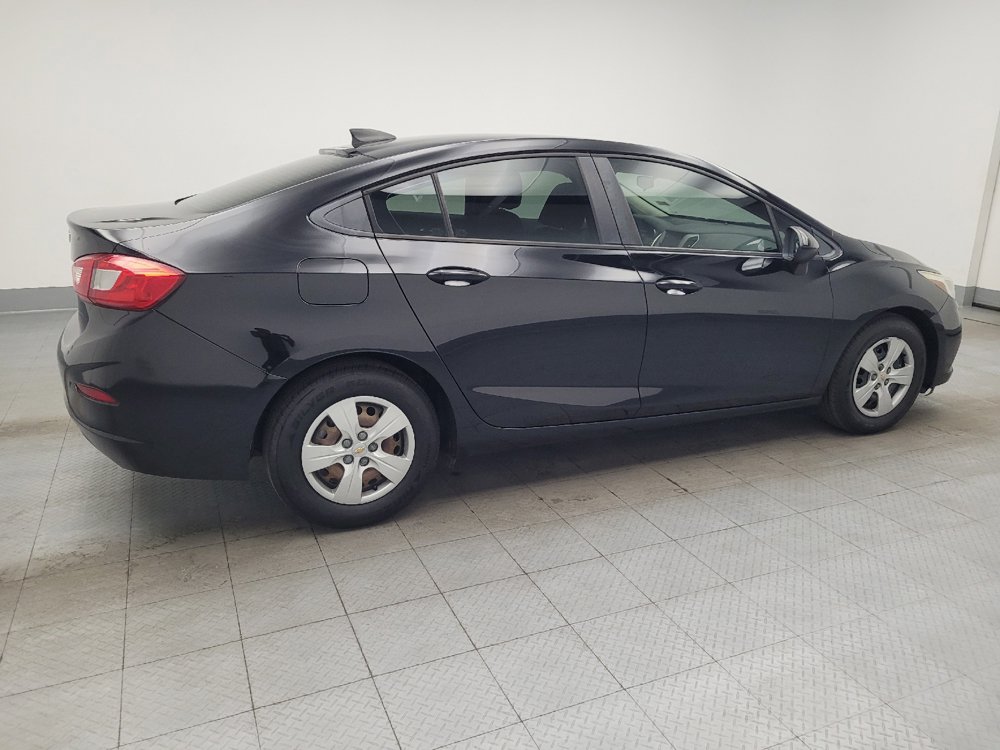 Used 2017 Chevrolet Cruze LS FWD image 10