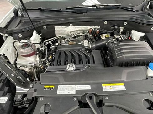 Used 2023 Volkswagen Atlas SEL AWD/4WD image 30