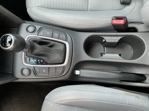 Used 2018 Hyundai Kona Limited AWD/4WD image 25