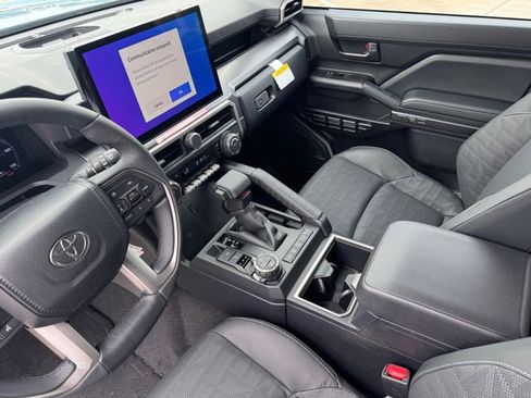 New 2026 Toyota 4Runner TRD Off-Road Premium AWD/4WD image 9
