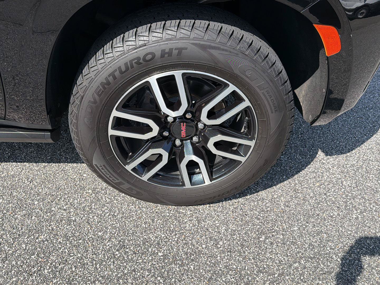 Used 2022 GMC Yukon AT4 w/ Max Trailering Package AWD/4WD image 45