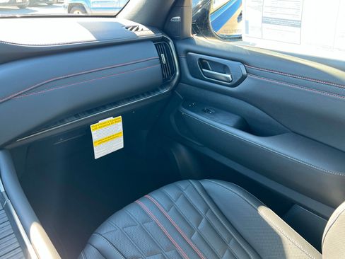 New 2026 Nissan Armada PRO-4X w/ Captain's Chari Seat Package image 10