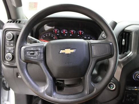 Used 2025 Chevrolet Silverado 1500 W/T w/ WT Value Package AWD/4WD image 26