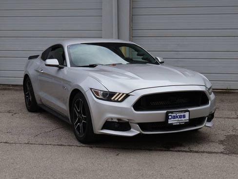 Used 2015 Ford Mustang GT Premium RWD image 1