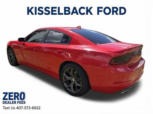 Used 2017 Dodge Charger SXT w/ Plus Group RWD image 6